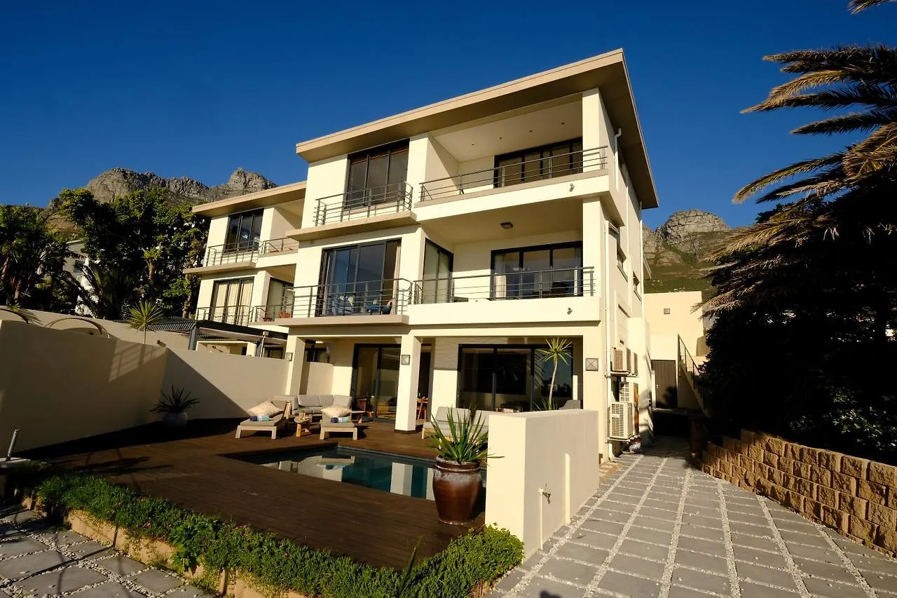 Beta Beach Guest House Cape Town 4*,