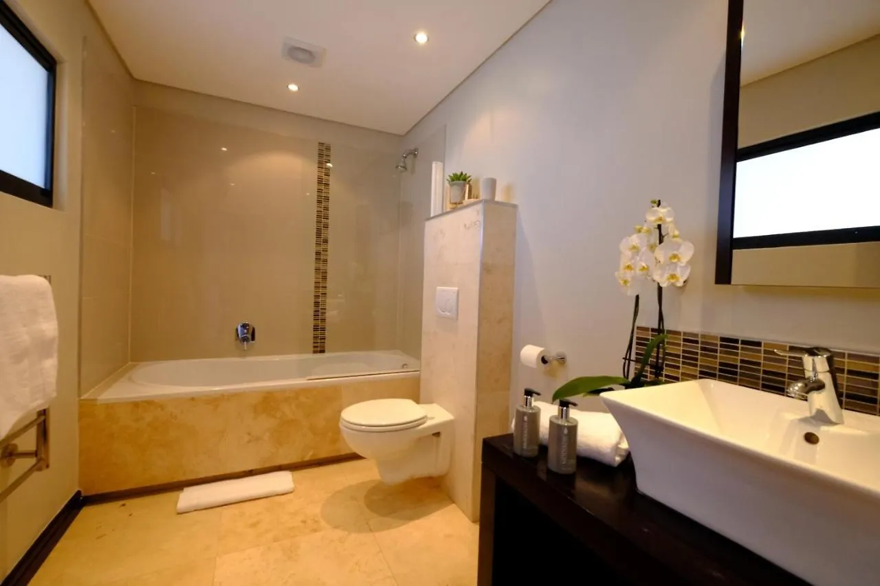 Beta Beach Guest House Cape Town 4*,